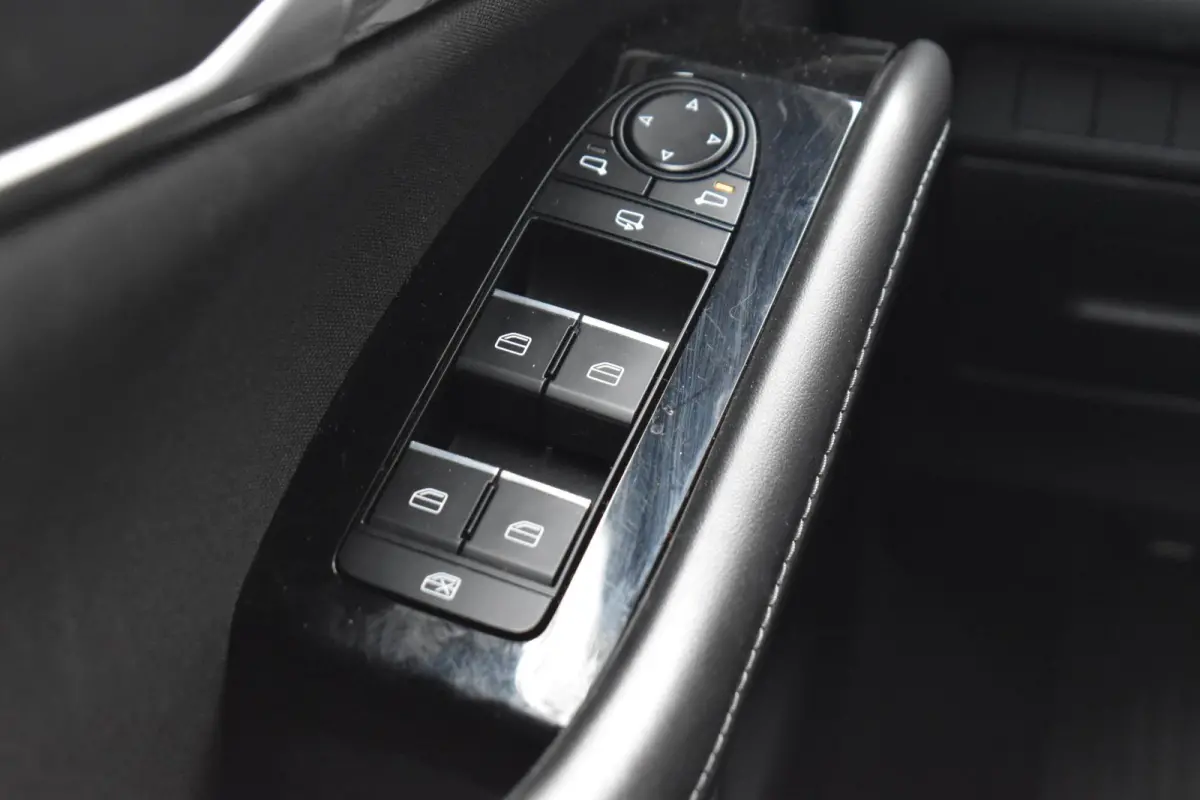 2.0 e-SkyActiv-G M