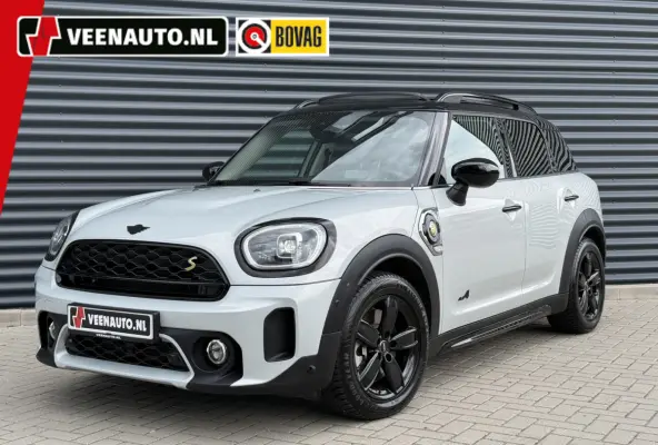 2.0 Cooper SE ALL4 Pano/Camera/H&K