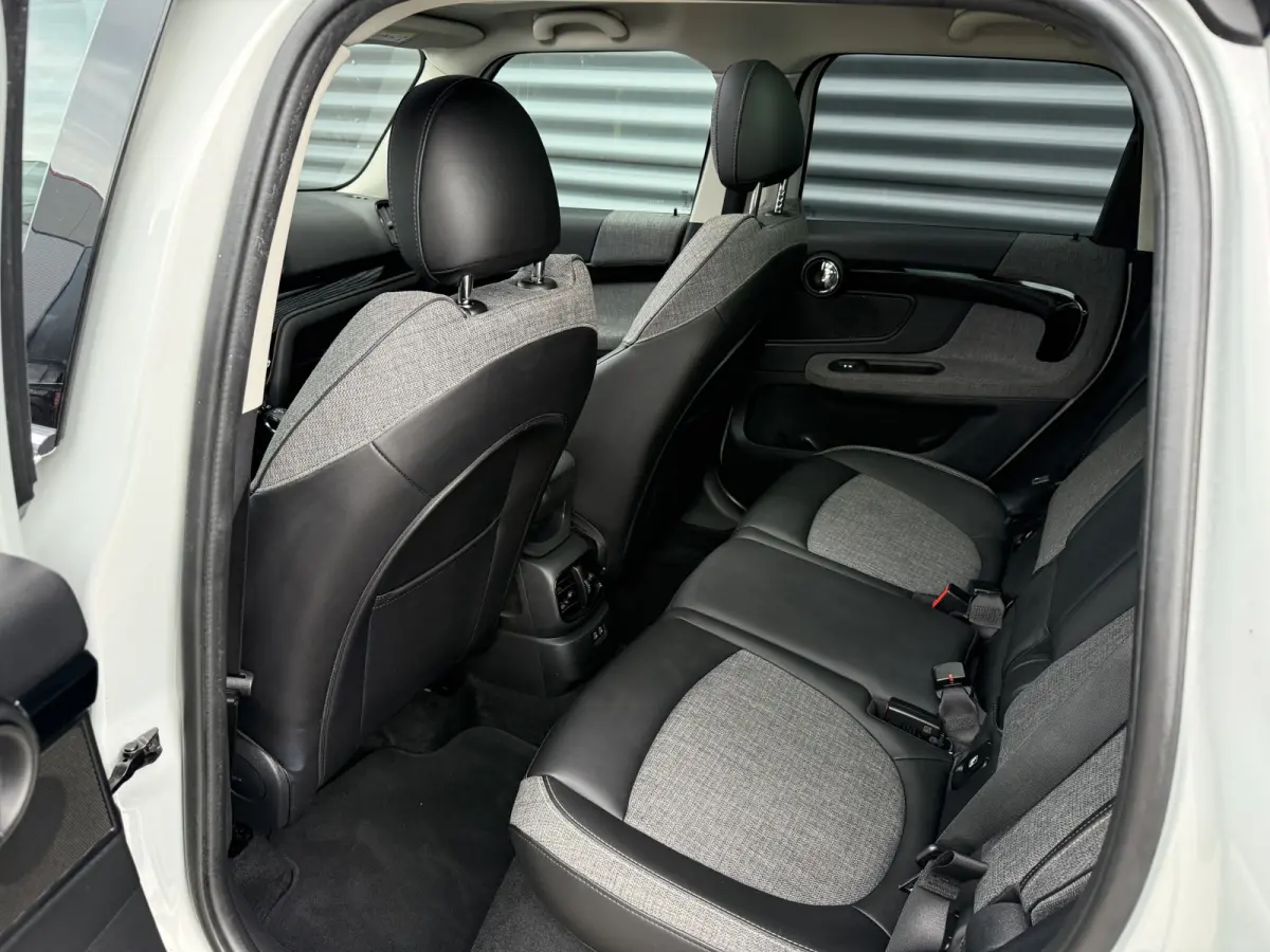 2.0 Cooper SE ALL4 Pano/Camera/H&K