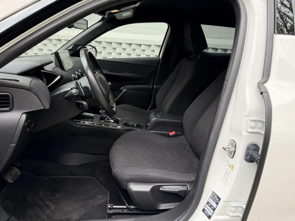 1.2 PureTech Carplay Automaat Onderhoudsboekje