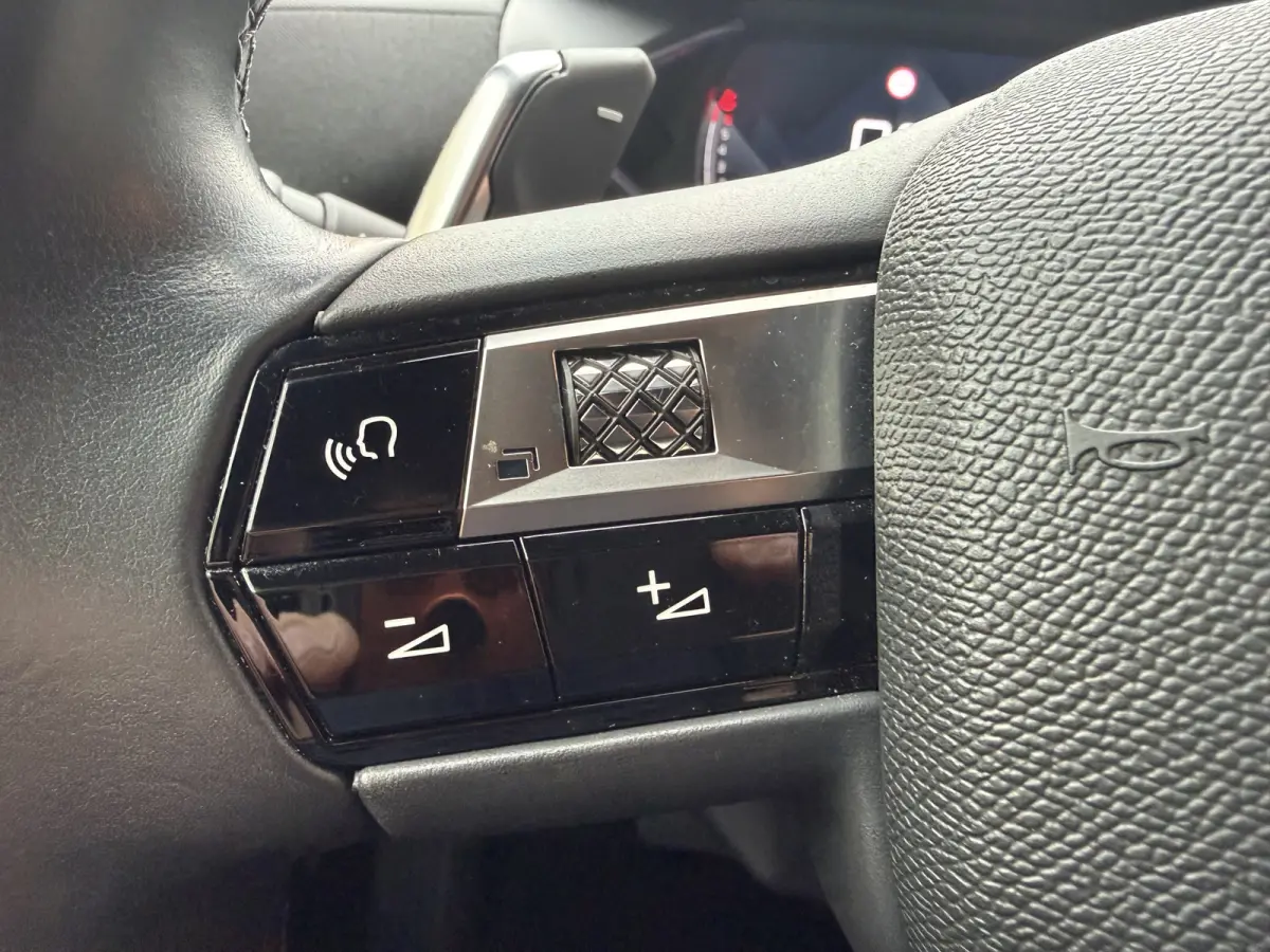 1.2 PureTech Carplay Automaat Onderhoudsboekje