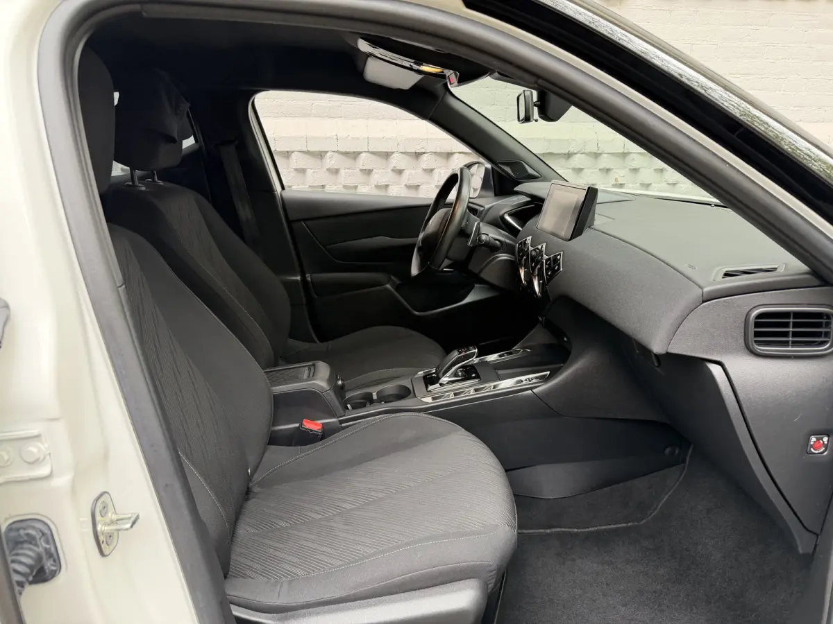 1.2 PureTech Carplay Automaat Onderhoudsboekje