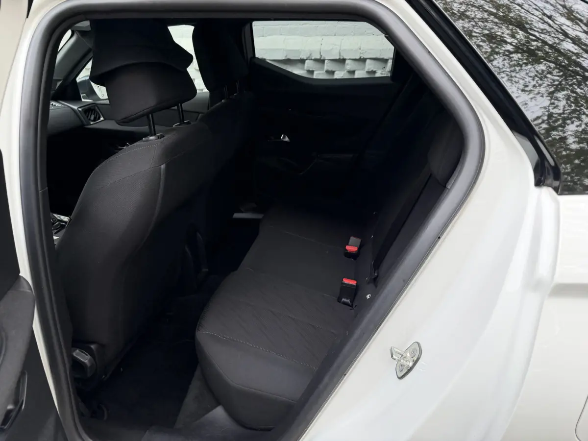 1.2 PureTech Carplay Automaat Onderhoudsboekje