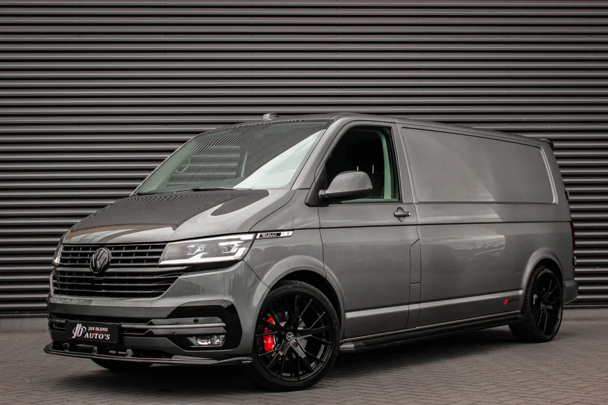 2.0 TDI L2H1 150PK JB- EDITION DSG / PDC / VERLAGINGSVEREN / LEDEREN BEKLEDING / FULL / APPLE CARPLAY /NAVI