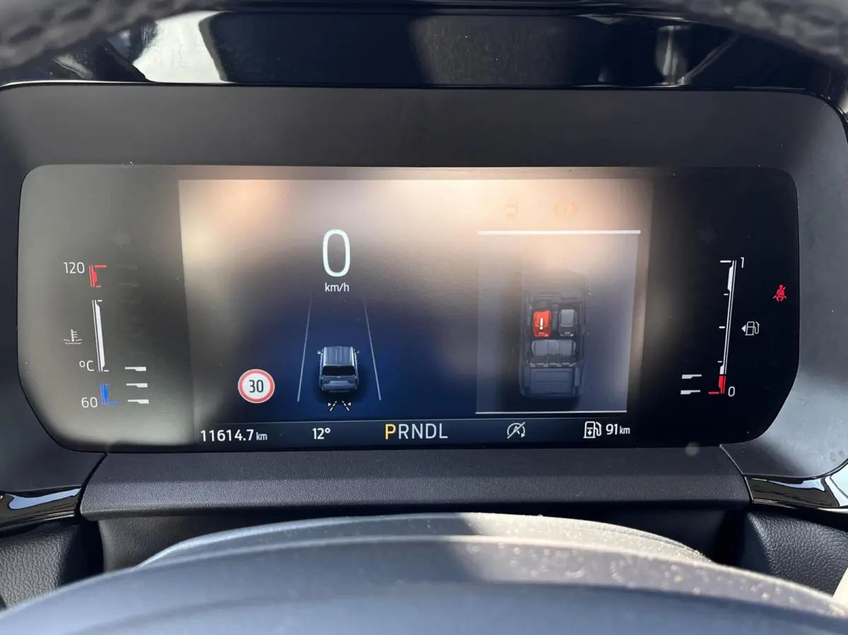 Active 125PK Winterpack Adaptieve Cruise Camera Navi Parkeersensoren Blind-Spot 17'' Velgen Privacy Glass *Compleet*
