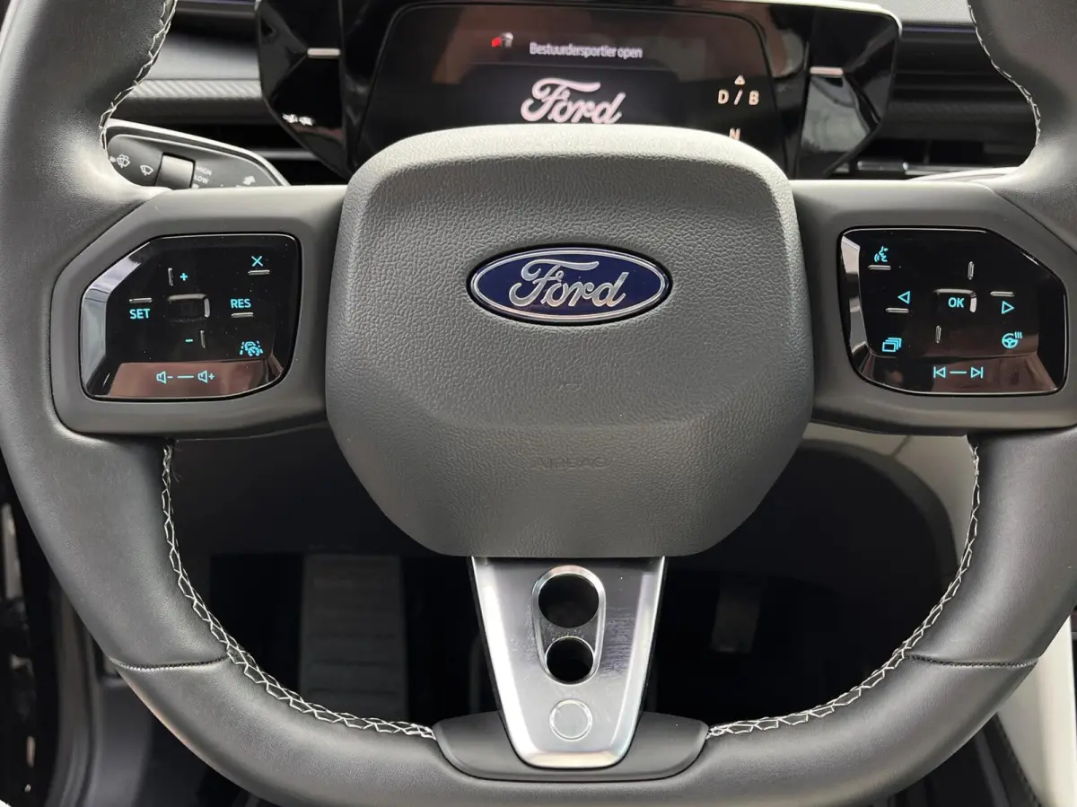 Premium Extended Range RWD 77 kWh Winterpack Adaptieve Cruise 360 Camera Leder Elek. Achterklep Keyless B&O 21'' Velgen Privacy Glass *Nieuwstaat*