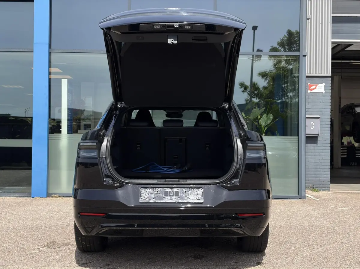 Premium Extended Range RWD 77 kWh Winterpack Adaptieve Cruise 360 Camera Leder Elek. Achterklep Keyless B&O 21'' Velgen Privacy Glass *Nieuwstaat*