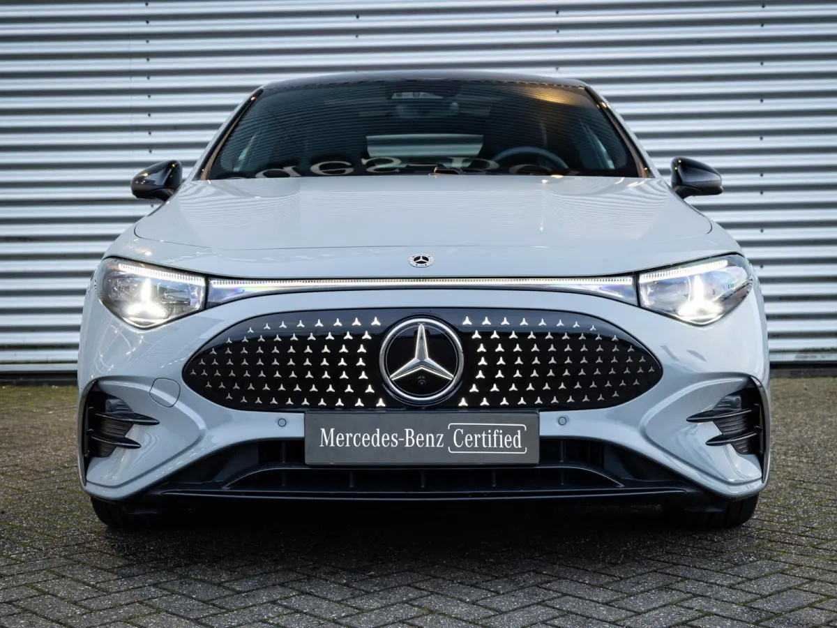 Limousine 250+ Launch Edition 85.5 kWh