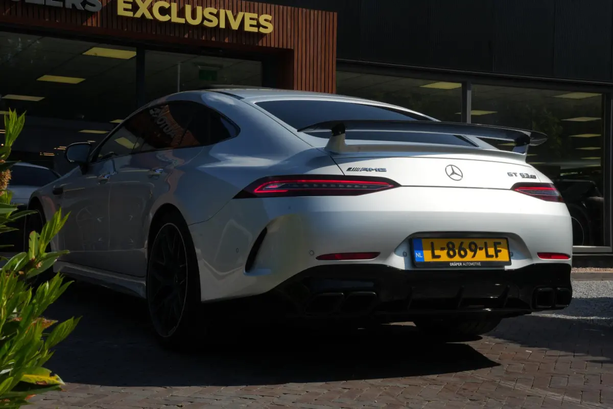AMG 63 S 4MATIC+ Schuifdak Burmester 3D Carbon Aerodynamics Package Nappa Leder