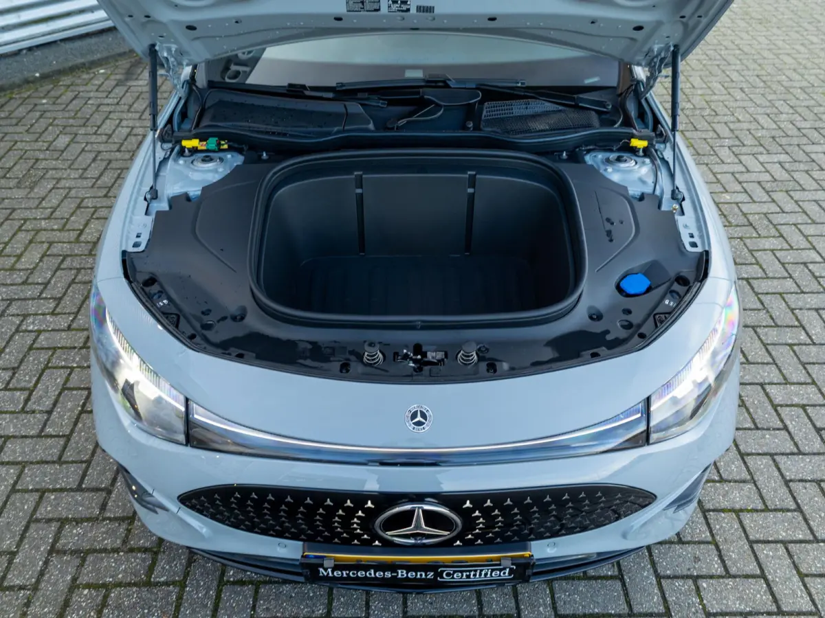 Limousine 250+ Launch Edition 85.5 kWh