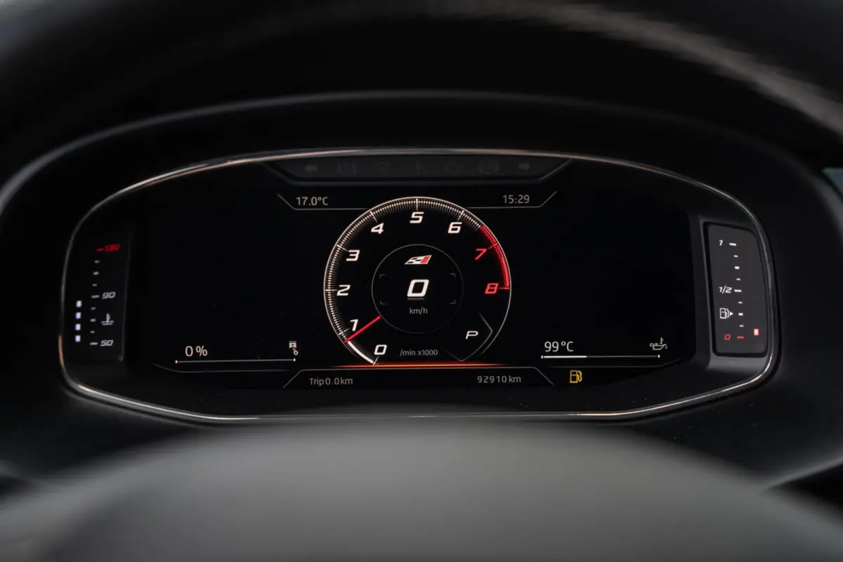 2.0 TSI CUPRA PANO / KLEP / CAMERA