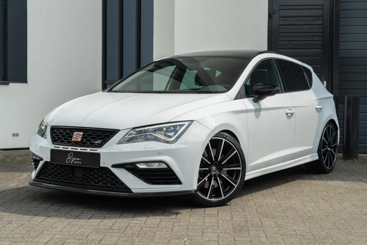 2.0 TSI CUPRA PANO / KLEP / CAMERA