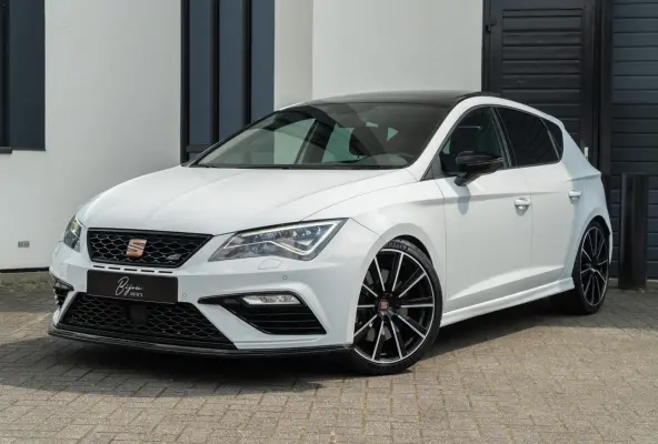 2.0 TSI CUPRA PANO / KLEP / CAMERA