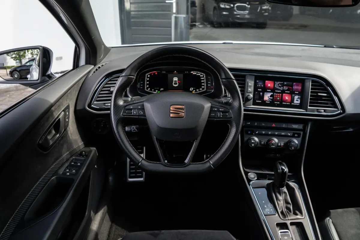 2.0 TSI CUPRA PANO / KLEP / CAMERA