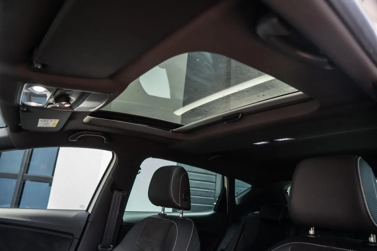 2.0 TSI CUPRA PANO / KLEP / CAMERA