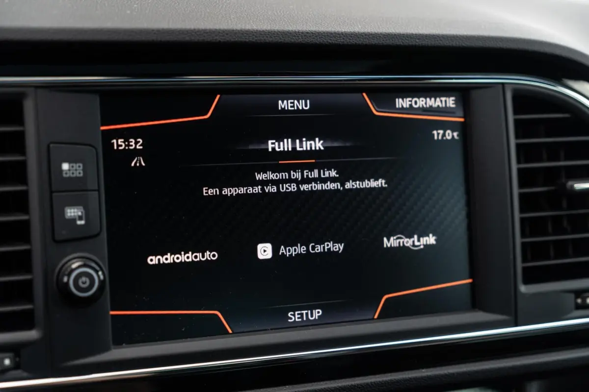 2.0 TSI CUPRA PANO / KLEP / CAMERA