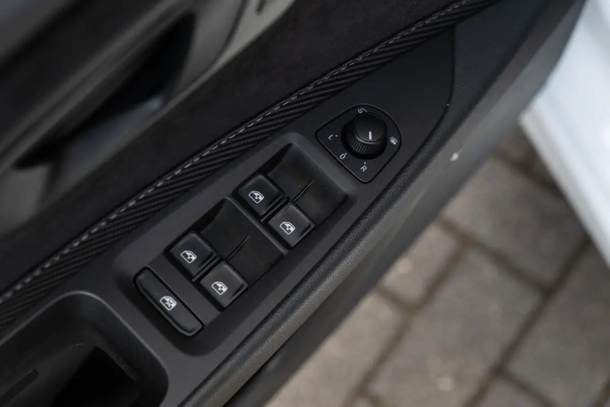2.0 TSI CUPRA PANO / KLEP / CAMERA