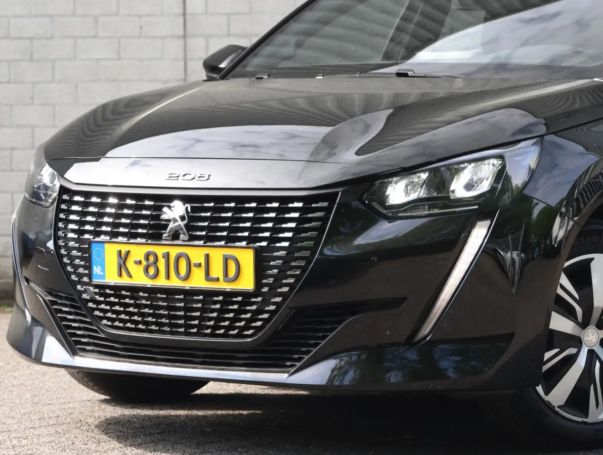 100pk Active | Navigatie | Airco | CarPlay/AndroidAuto | LED | Cruise Control | Parkeersensoren Achter