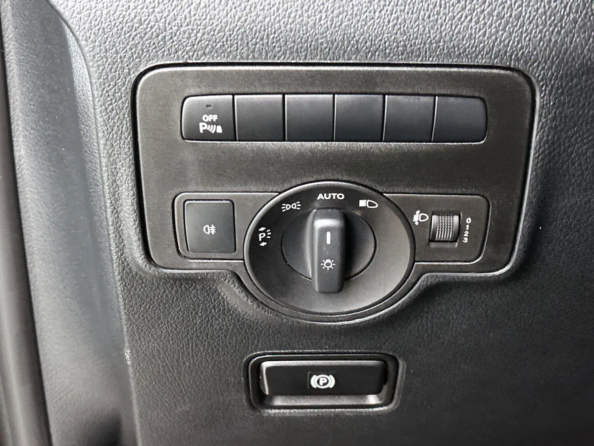 114 CDI Lang Automaat Apple Carplay Camera Trekhaak Cruise control Airco Bluetooth