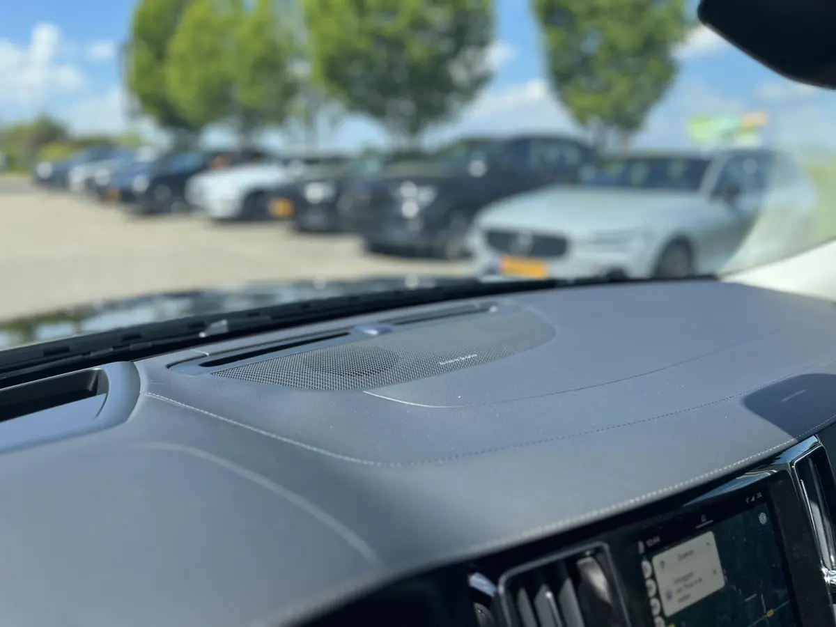 T6 Plug-in hybrid AWD Ultra Dark | Panoramadak | 360 Graden Camera | Demonstratie Auto | Climate Pack |