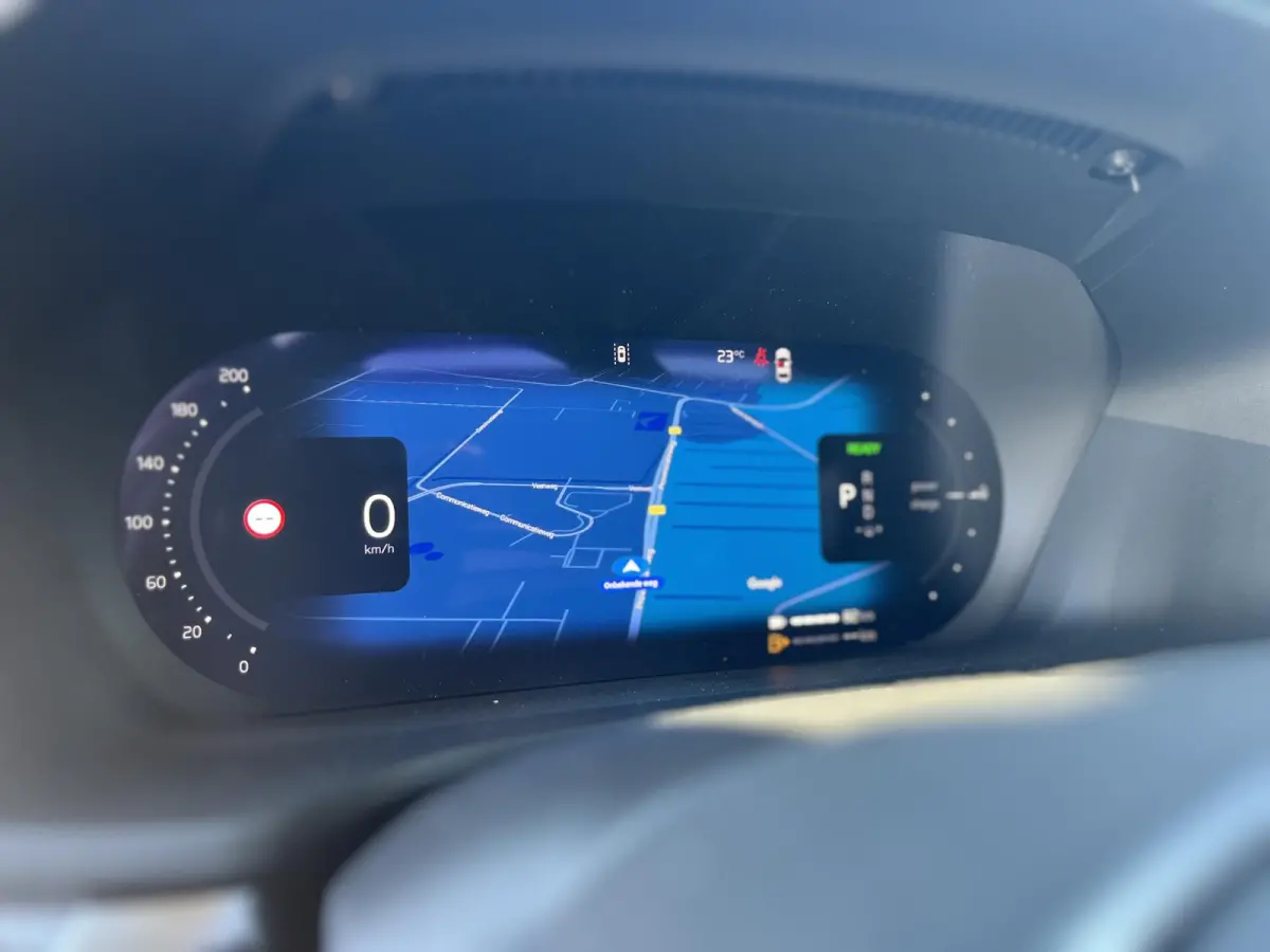T6 Plug-in hybrid AWD Ultra Dark | Panoramadak | 360 Graden Camera | Demonstratie Auto | Climate Pack |