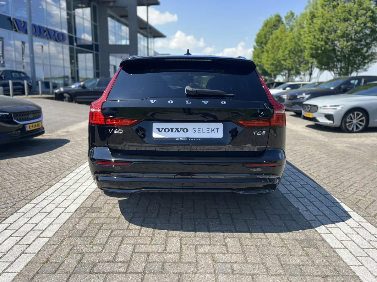 T6 Plug-in hybrid AWD Ultra Dark | Panoramadak | 360 Graden Camera | Demonstratie Auto | Climate Pack |