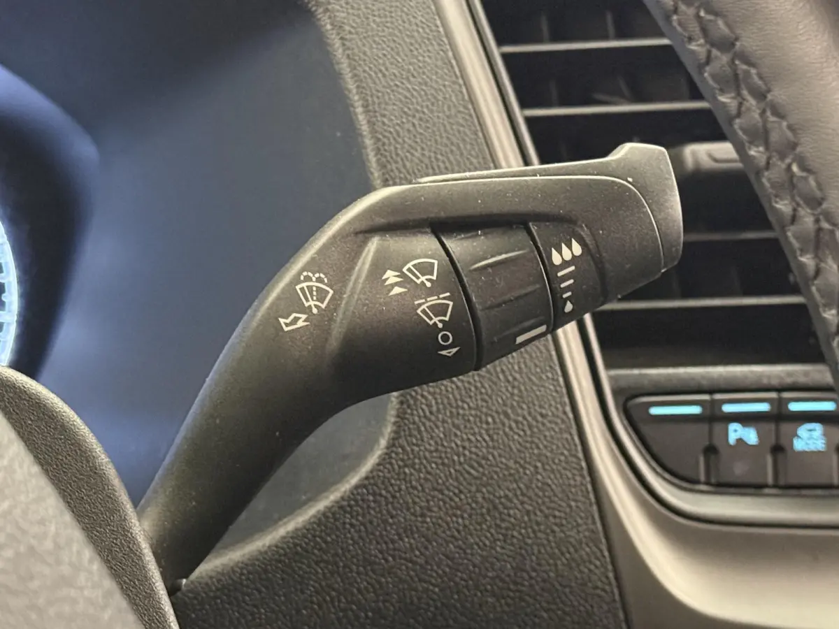 300 2.0 TDCI L2H1 Trend Automaat Airco Navigatie Cruise Control Camera Parkeersensoren