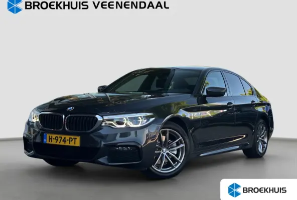520i High Executive M Sport | Org. NL | Camera | Cruise Control | Stoelverwarming | Bluetooth | Navi |