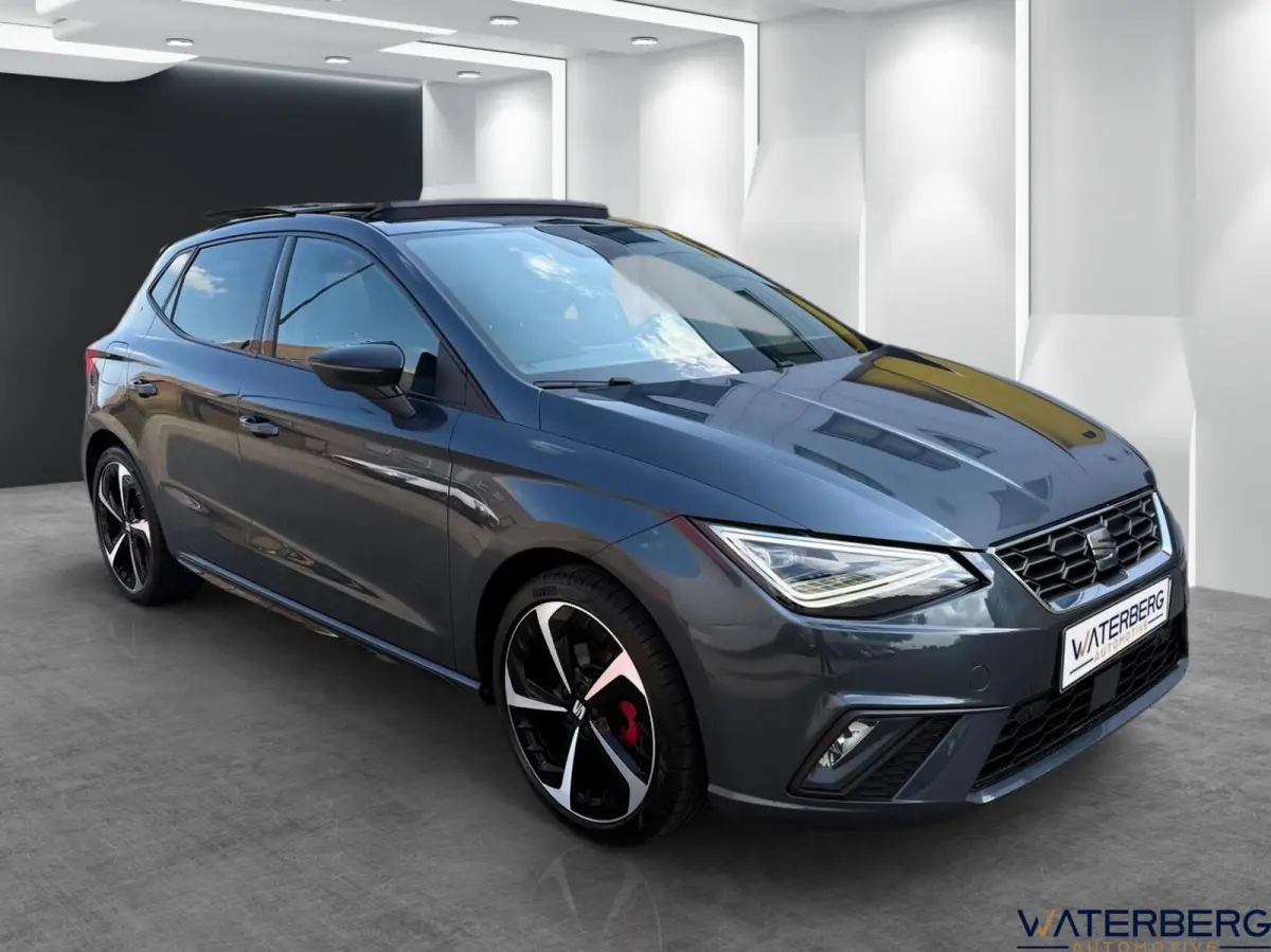 1.0 TSI FR Evo Plus*Pano*LED*Beats*Cam*Keyless*Carpaly*Alcantara*ACC*Lane