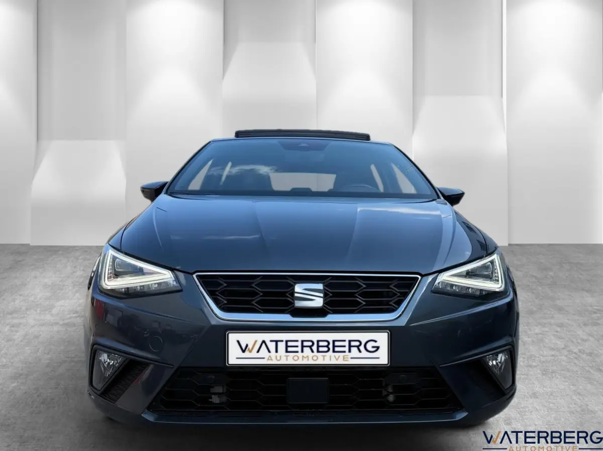 1.0 TSI FR Evo Plus*Pano*LED*Beats*Cam*Keyless*Carpaly*Alcantara*ACC*Lane