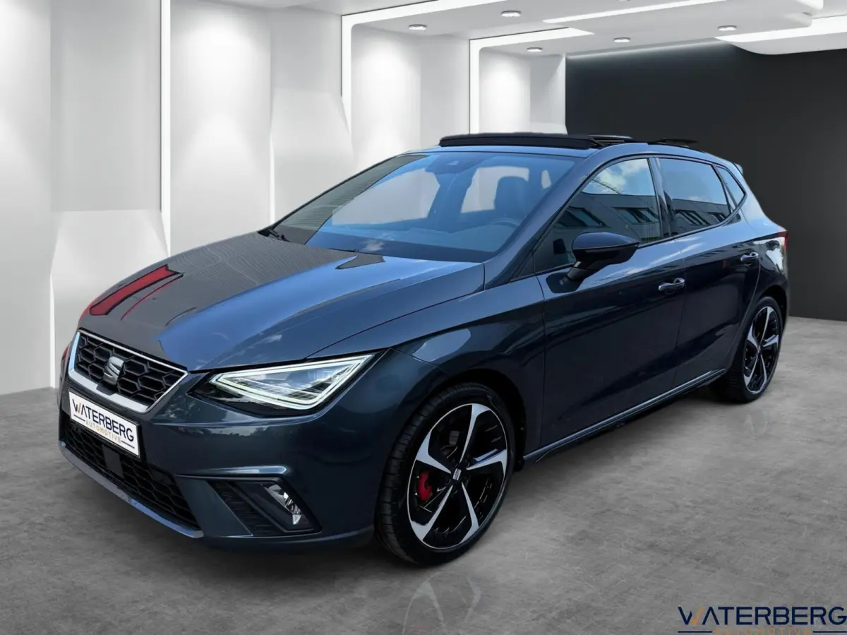 1.0 TSI FR Evo Plus*Pano*LED*Beats*Cam*Keyless*Carpaly*Alcantara*ACC*Lane