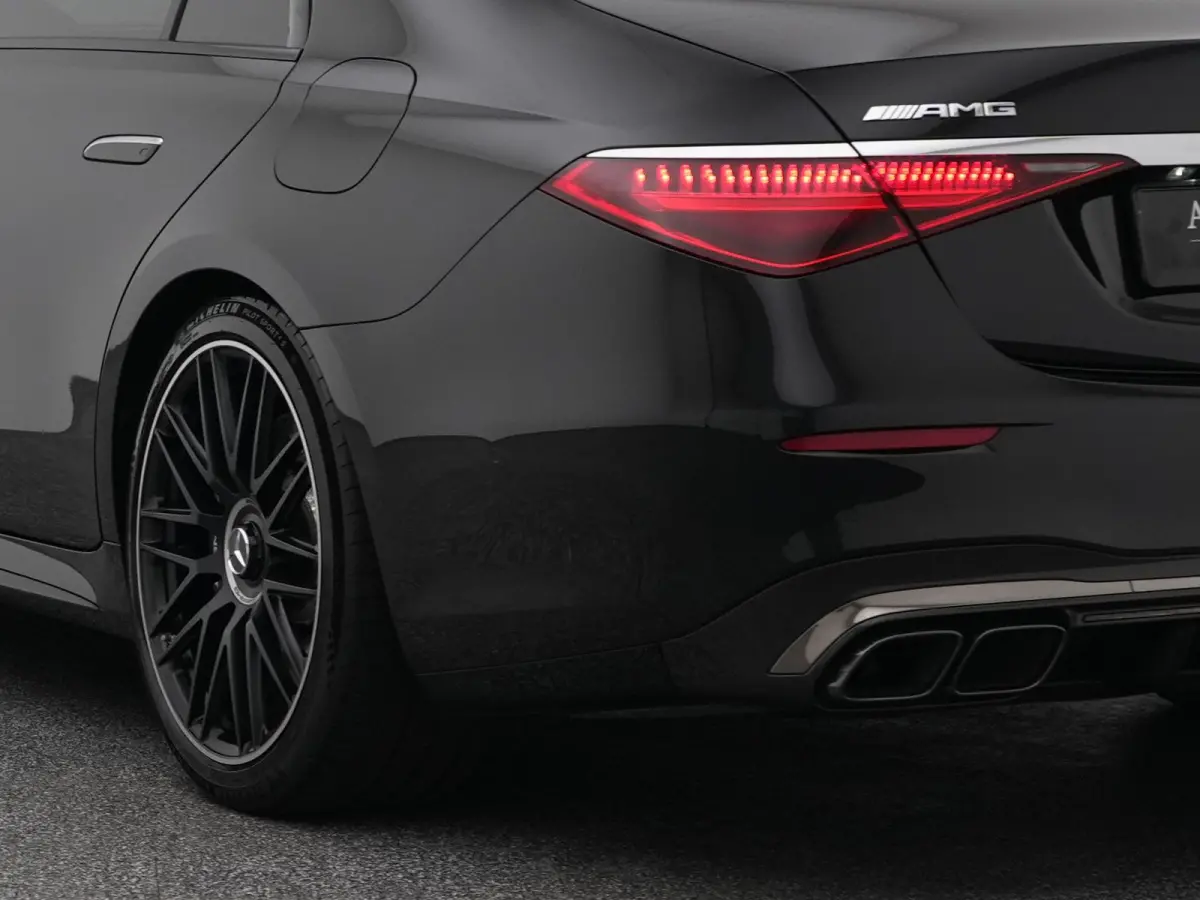 AMG 63 S E Performance | 802 PK | PANO | BURMESTER 4D | ENTERTAINMENT | CARBON | MASSAGE | 4W-STURING | LUCHTVERING | DIGITAL-LIGHT
