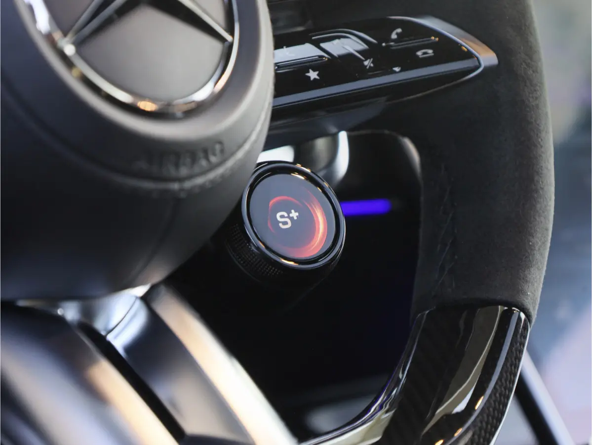 AMG 63 S E Performance | 802 PK | PANO | BURMESTER 4D | ENTERTAINMENT | CARBON | MASSAGE | 4W-STURING | LUCHTVERING | DIGITAL-LIGHT