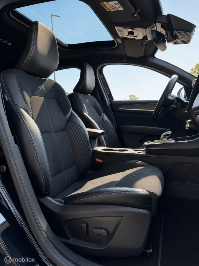 2025 Esprit Alpine Full Option Hybride