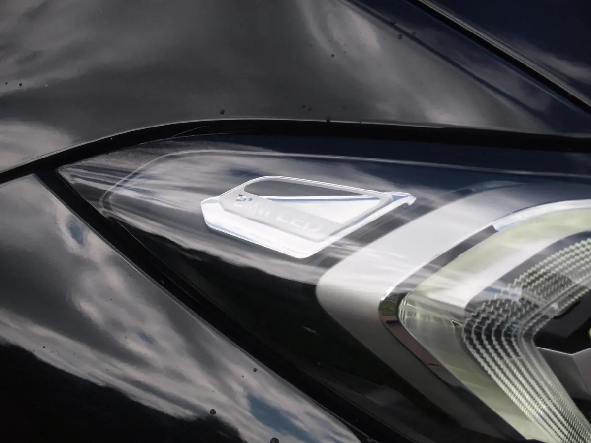 320e | LCI | M-Pakket | Panoramadak | Sfeerverlichting | Facelift |