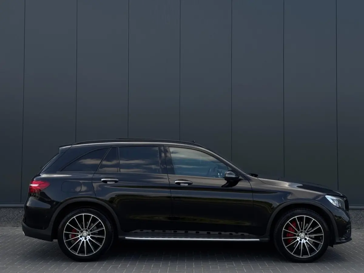 250 d 4M. AMG FULL Pano/MM/360Camera/ACC/ECC/Luchtvering