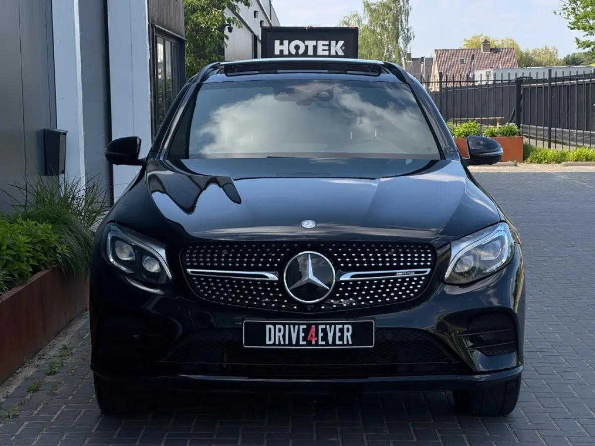 250 d 4M. AMG FULL Pano/MM/360Camera/ACC/ECC/Luchtvering