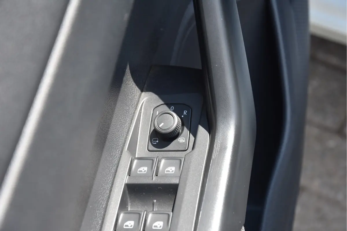 1.0 TSI Life automaat DSG ECC PDC NAP 1e eigenaar