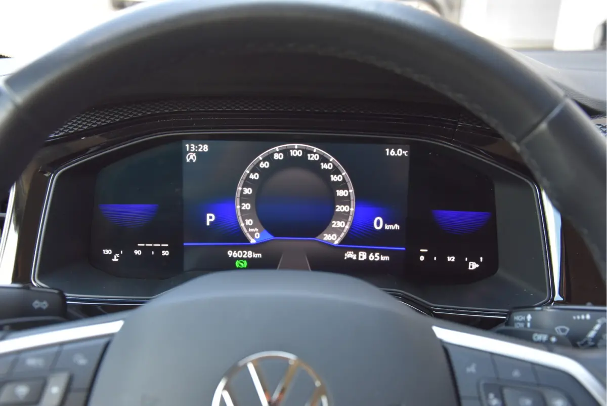 1.0 TSI Life automaat DSG ECC PDC NAP 1e eigenaar