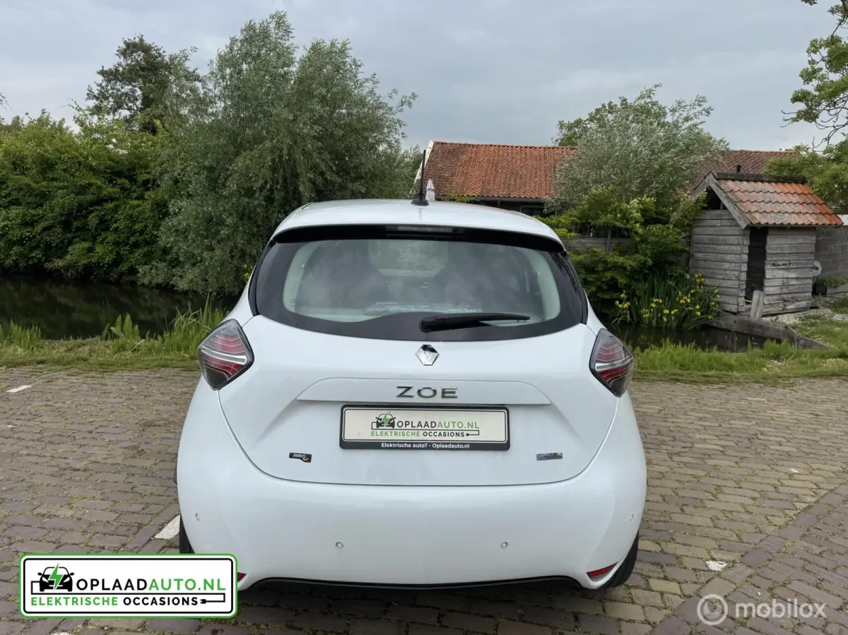 R110 Life Experience 52 | Koop Accu | Camera