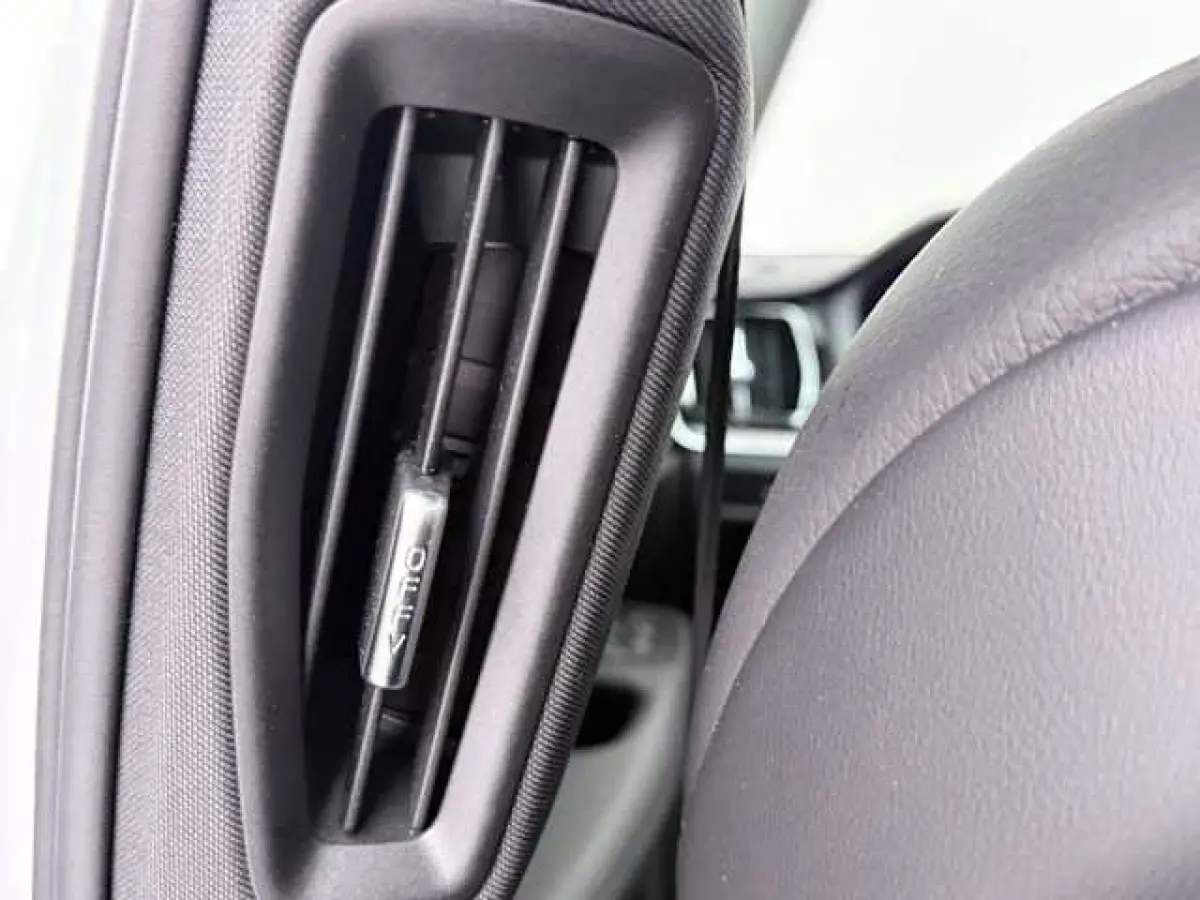 2.0 T8 Plug-in hybrid AWD Plus Dark ** LEDER, H&K Sound, 360gr, 19-inch LMV, WINTER, MEMORY ** 1e EIG - UNFALLFREI ** ** INFORMEER OOK NAAR ONZE AANTREKKELIJKE FINANCIAL-LEASE TARIEVEN **