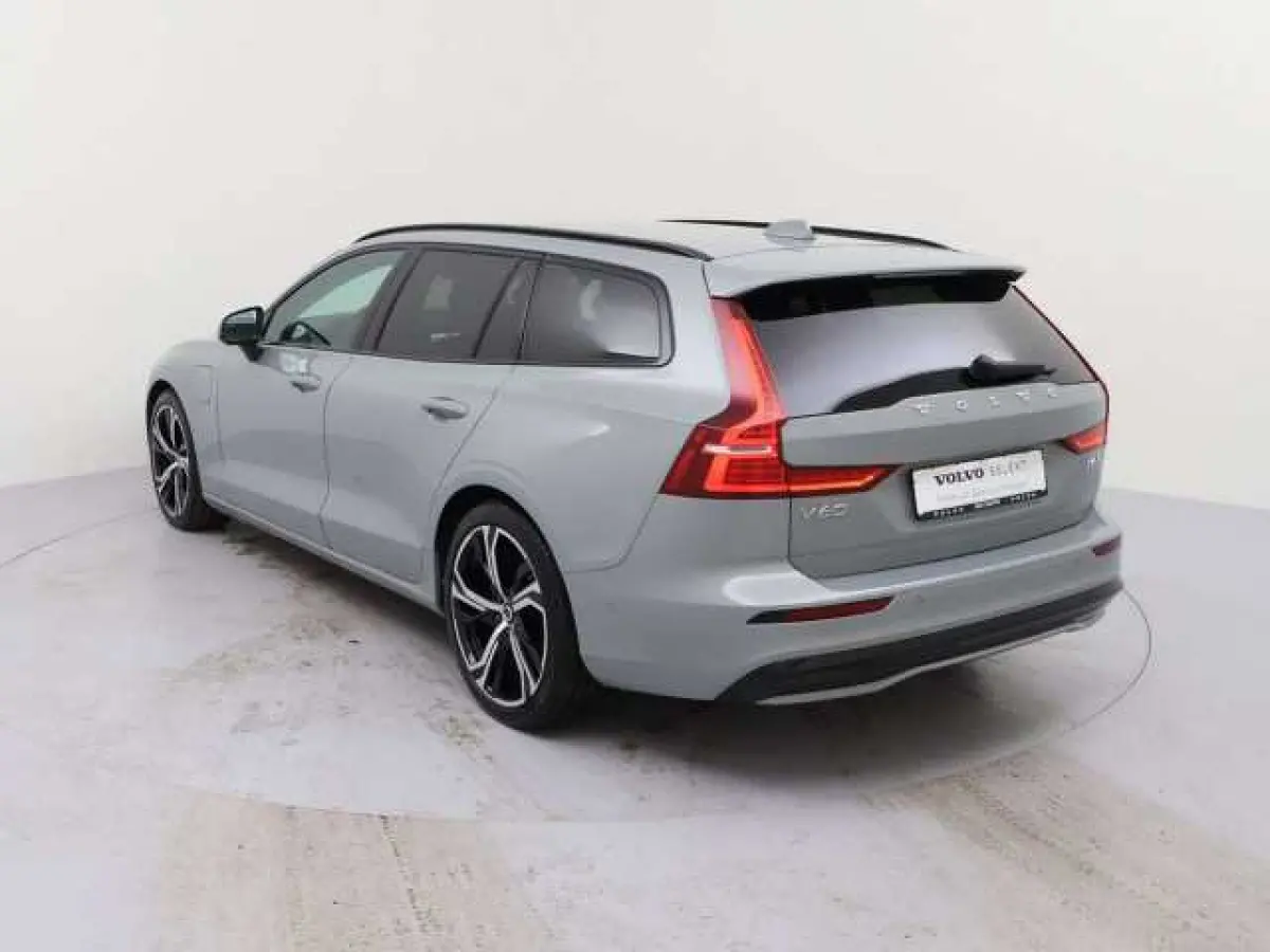 2.0 T8 Plug-in hybrid AWD Plus Dark ** LEDER, H&K Sound, 360gr, 19-inch LMV, WINTER, MEMORY ** 1e EIG - UNFALLFREI ** ** INFORMEER OOK NAAR ONZE AANTREKKELIJKE FINANCIAL-LEASE TARIEVEN **