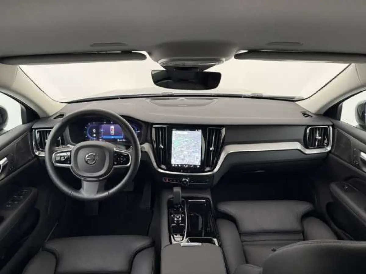2.0 T8 Plug-in hybrid AWD Plus Dark ** LEDER, H&K Sound, 360gr, 19-inch LMV, WINTER, MEMORY ** 1e EIG - UNFALLFREI ** ** INFORMEER OOK NAAR ONZE AANTREKKELIJKE FINANCIAL-LEASE TARIEVEN **