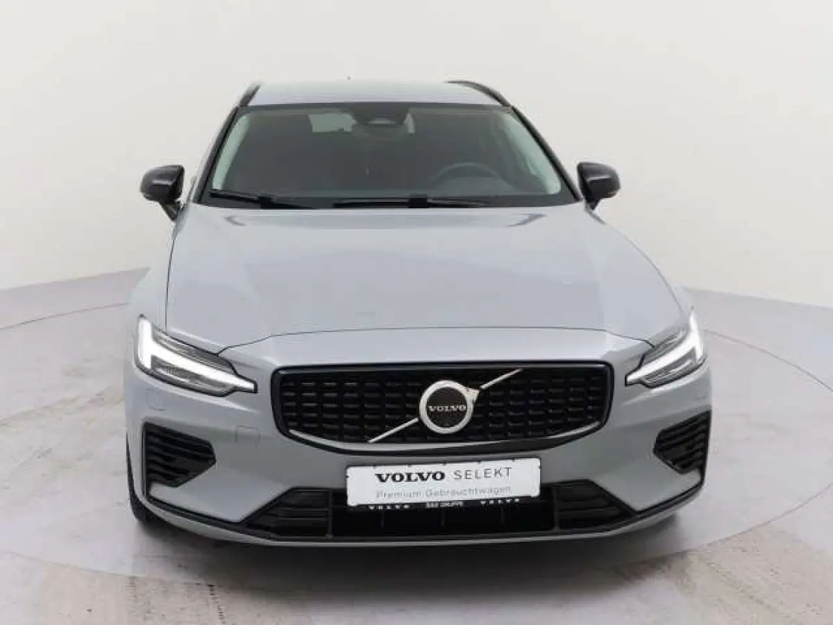 2.0 T8 Plug-in hybrid AWD Plus Dark ** LEDER, H&K Sound, 360gr, 19-inch LMV, WINTER, MEMORY ** 1e EIG - UNFALLFREI ** ** INFORMEER OOK NAAR ONZE AANTREKKELIJKE FINANCIAL-LEASE TARIEVEN **
