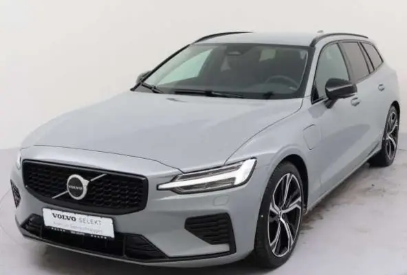 2.0 T8 Plug-in hybrid AWD Plus Dark ** LEDER, H&K Sound, 360gr, 19-inch LMV, WINTER, MEMORY ** 1e EIG - UNFALLFREI ** ** INFORMEER OOK NAAR ONZE AANTREKKELIJKE FINANCIAL-LEASE TARIEVEN **