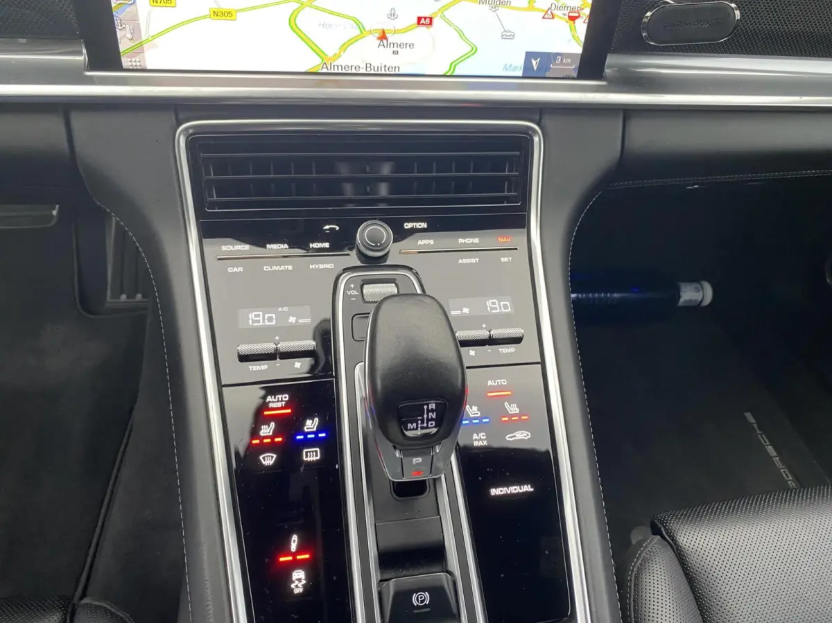 4.0 Turbo S E-Hybrid 140 DKM 👌🏻