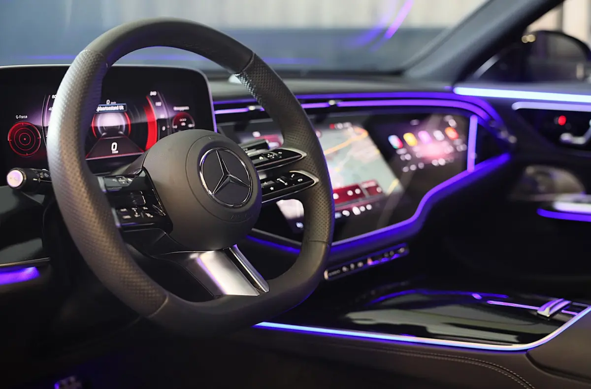 300 e AMG 53 Look / HYPERSCREEN / BURMESTER / Head Up / 360 Camera / Aug Reality / Pano / 22 Inch