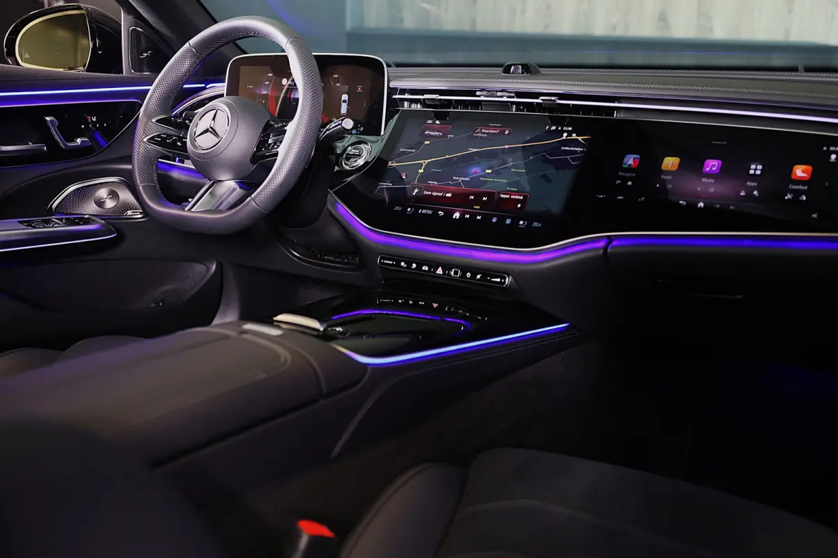 300 e AMG 53 Look / HYPERSCREEN / BURMESTER / Head Up / 360 Camera / Aug Reality / Pano / 22 Inch