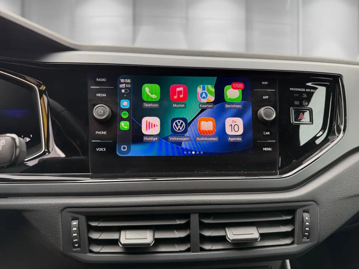 1.0 TSI 3x R-Line*LED IQ*ACC*Cam*Carplay*PDC*95 PK*Lane Assist*Travel Assist