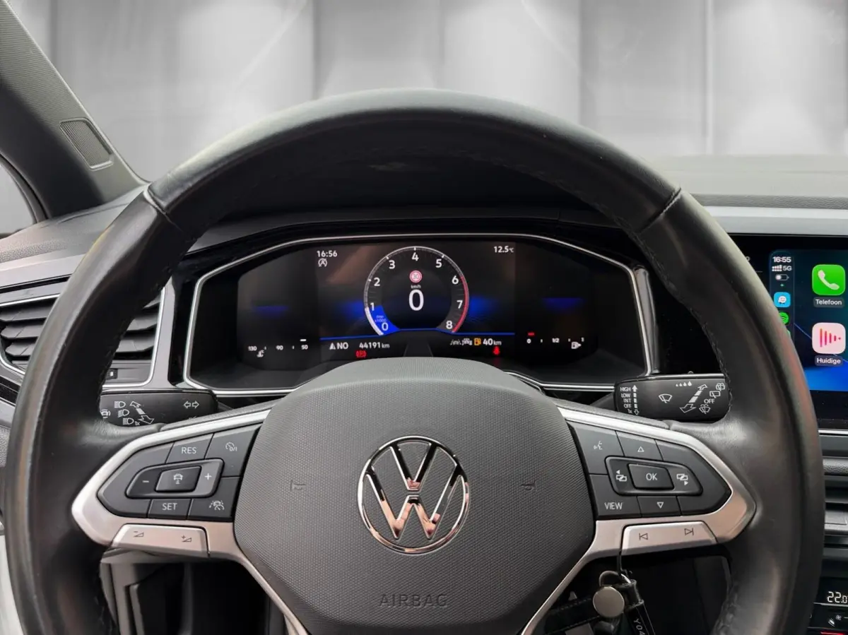 1.0 TSI 3x R-Line*LED IQ*ACC*Cam*Carplay*PDC*95 PK*Lane Assist*Travel Assist
